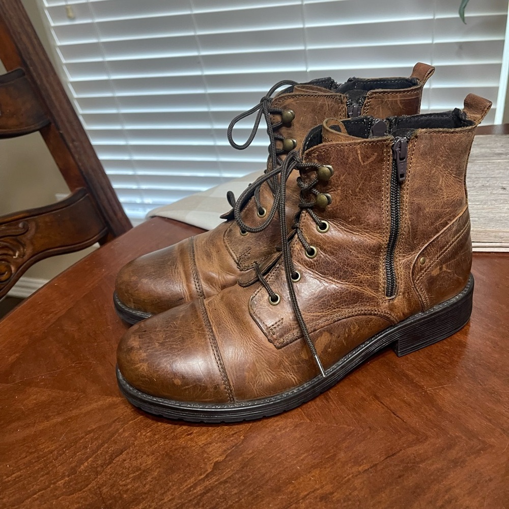 GBX distressed COMBAT BOOTs ankle chukka